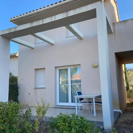 4 A 6 Personnes Dans Avec Piscines Proche Belgodère