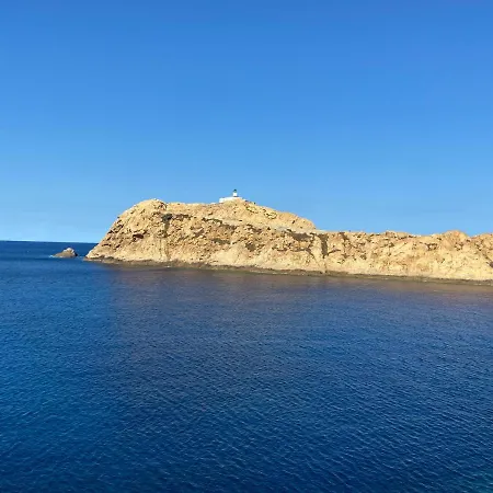 Semesterbostad 4 A 6 Personnes Dans Avec Piscines Proche *