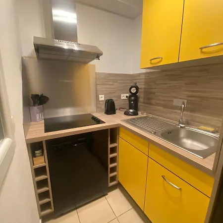 4 A 6 Personnes Dans Avec Piscines Proche Vakantiehuis *