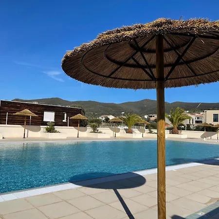 4 A 6 Personnes Dans Avec Piscines Proche